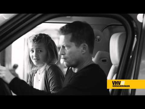 VHV TV-Spot mit Til Schweiger / Emma Schweiger: Türöffner